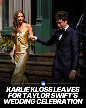 Image post by @dailymail on TikTok