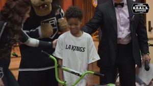 Image post by @LAKings on Facebook