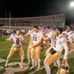 Image post by @navyfb on Instagram