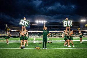 Image post by @csucheerleading on Instagram