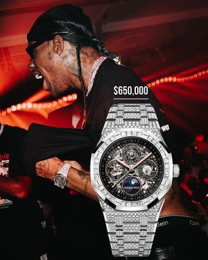 Image post by @celebwatchspotter on Instagram
