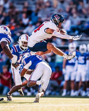 Image post by @thcaptures on Instagram