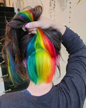 Image post by @pulpriothair on Instagram