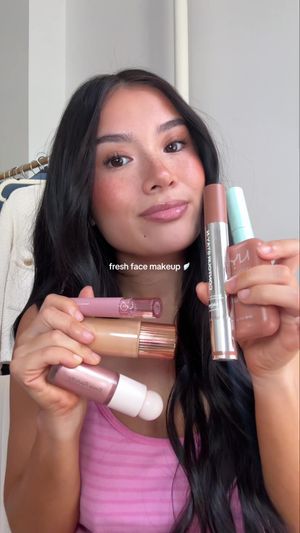 Video post by @virtualkayla on TikTok