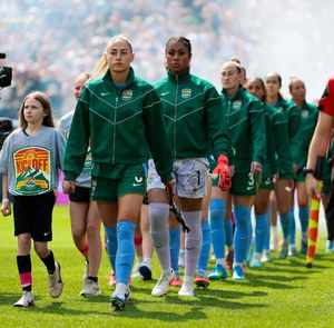 Image post by @janinebeckie4 on Instagram