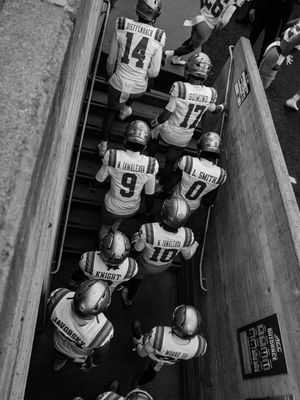 Image post by @uclafootball on Instagram