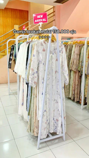 Image post by @deliwafastore.kediri on TikTok