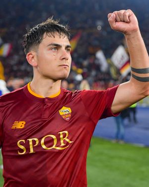 Image post by @officialasroma on Instagram