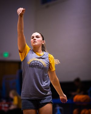 Image post by @bw_wbasketball on Instagram