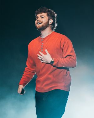 Image post by @alexdebuhrphoto on Instagram