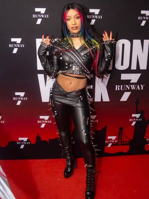 Image post by @thewrestlingclassic on Instagram