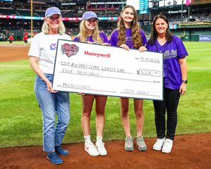 Image post by @dbacksgiveback on Instagram