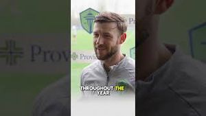 Video post by @lobbingscorchers on YouTube