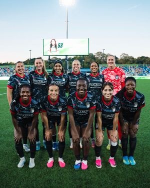 Image post by @theChicagoStars on Twitter