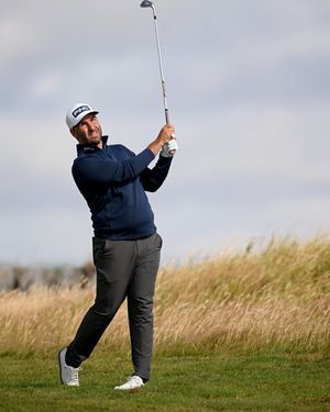 Image post by @oliverfarrgolf on Instagram