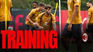 Video post by @acmilan on YouTube
