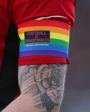 Image post by @efl on Instagram
