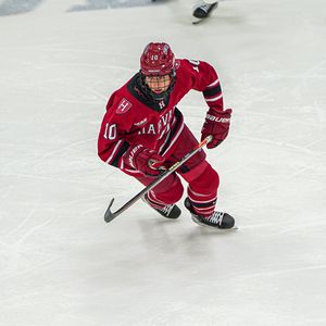 Image post by @HarvardWHockey on Twitter