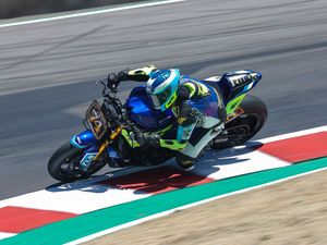 Image post by @motoamerica on Instagram