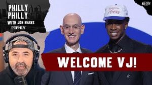 Video post by @phly_sports on YouTube