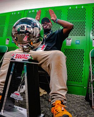 Image post by @gridiron_kebe on Instagram