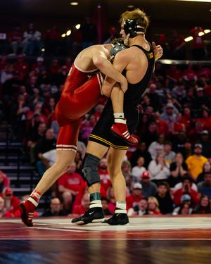 Image post by @iowahawkeyewrestling on Instagram