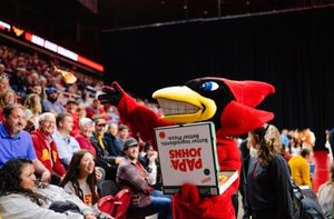 Image post by @iowastatedaily on Instagram