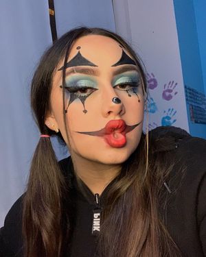 Image post by @makeupbyanabel on Instagram