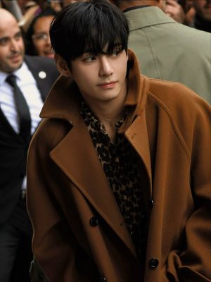 Image post by @boratatae on Instagram