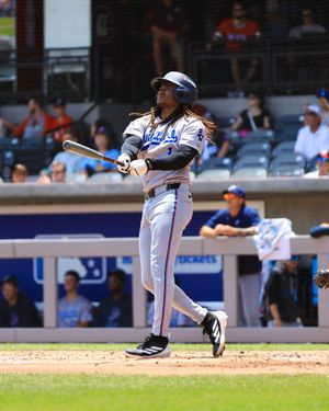 Image post by @bluewahoosbball on Instagram
