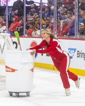 Image post by @flapanthersicecrew on Instagram