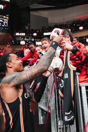 Image post by @ATLHawks on Twitter