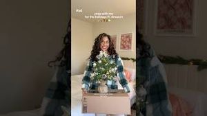 Video post by @kaarlapaola on YouTube