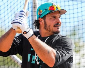 Image post by @losdbacks on Instagram