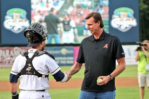 Image post by @KCCougars on Twitter