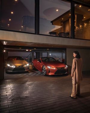 Image post by @discoverlexus on Instagram