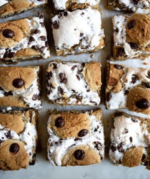 Image post by @displacedhousewife on Instagram