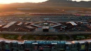Video post by @LVMotorSpeedway on Facebook