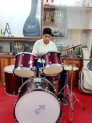 Image post by @rishikulvidyapeeth on Instagram