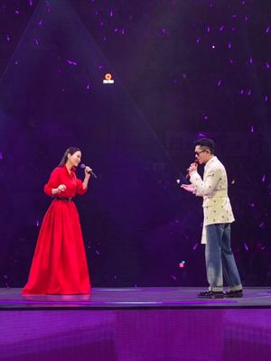 Image post by @ellemenhk on Instagram