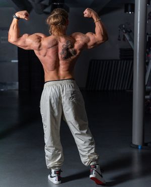 Image post by @fitnessdane on Instagram