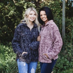 Image post by @shopfillyflair on Instagram