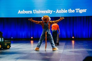 Image post by @aubiethetiger01 on Instagram