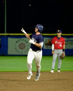 Image post by @warehamgatemen on Instagram
