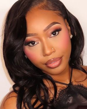 Image post by @elfcosmetics on Instagram