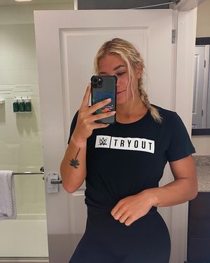 Image post by @solrvca on Instagram