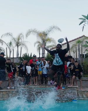 Image post by @ahhwiwiii on Instagram