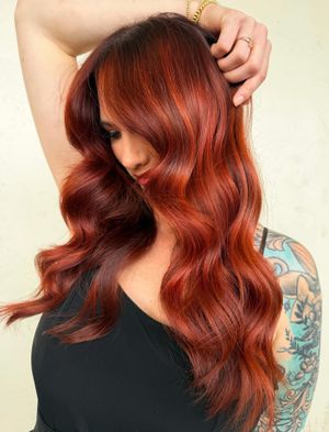 Image post by @dangerjonesbalayage on Instagram
