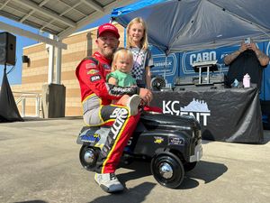 Image post by @kansasspeedway on Twitter