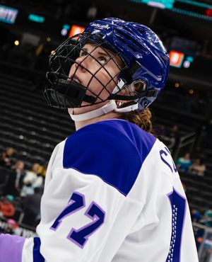 Image post by @emilygoldphotography on Instagram